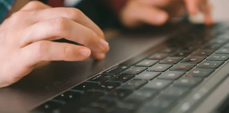 Pós-graduação no exterior: como funciona a aplicação