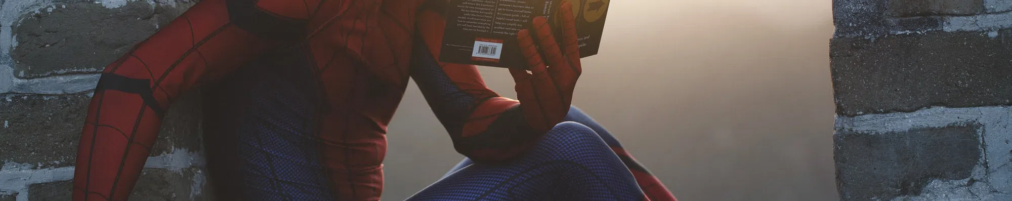 TESTE: Escolha um personagem de Vingadores e diremos a universidade em que deve estudar