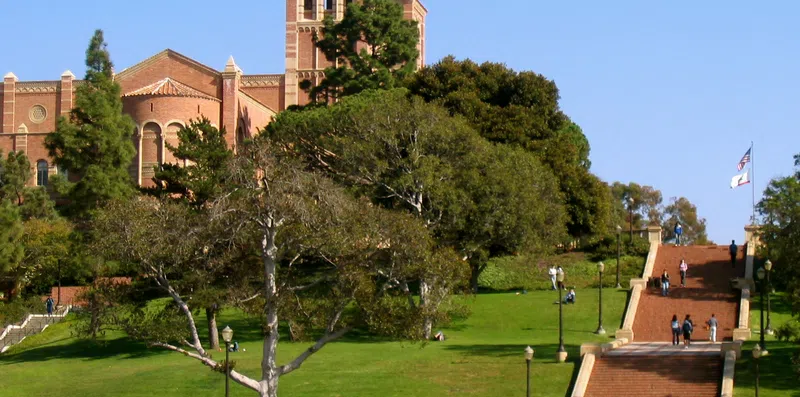 15 motivos para estudar na UCLA