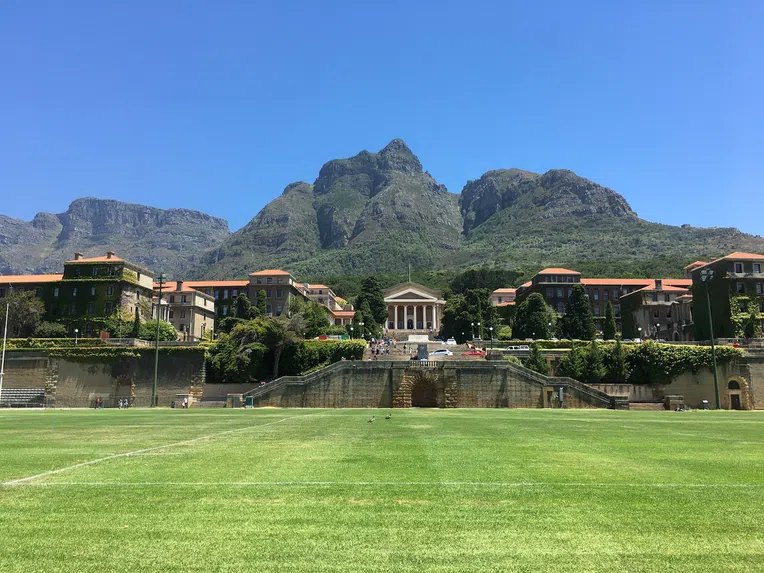 Universidade-da-Cidade-do-Cabo