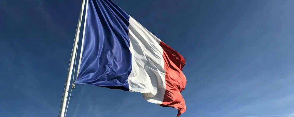 Como funciona o PVT da França: visto de férias e trabalho