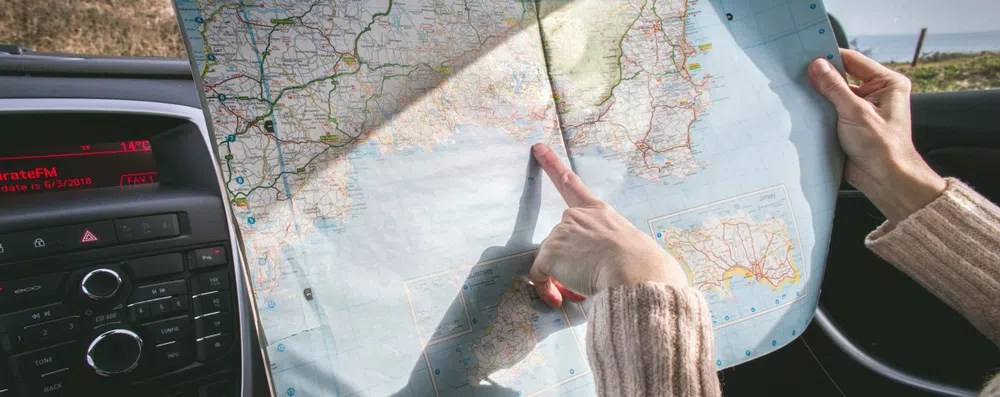6 formas baratas de viajar pelo mundo