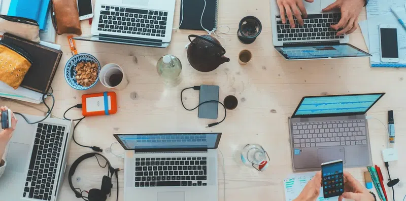 10 universidades pelo mundo para quem ama tecnologia