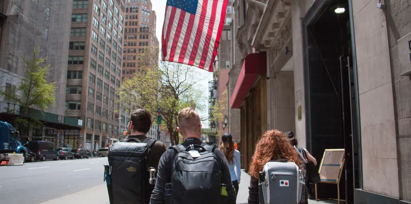 Estados Unidos recebem 15% dos intercambistas do mundo; Reino Unido, 10%