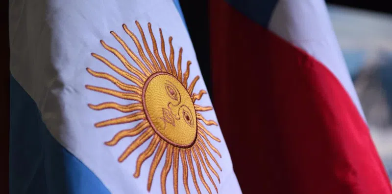 Onde estudar: Buenos Aires ou Santiago?