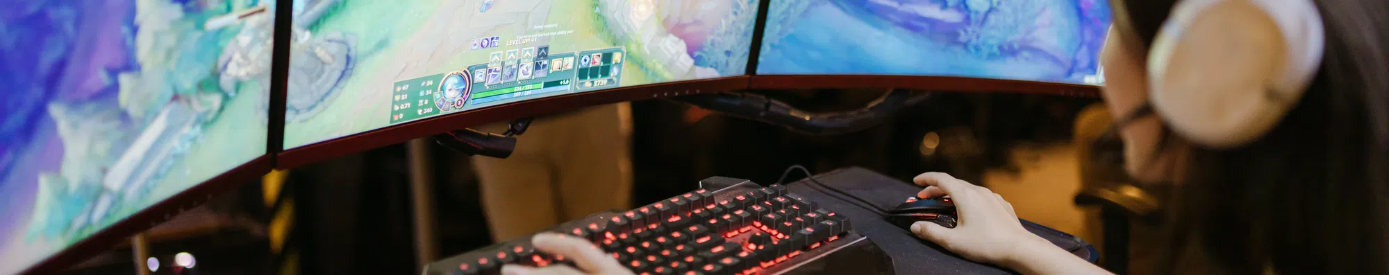Conheça 3 bolsas de estudos para gamers