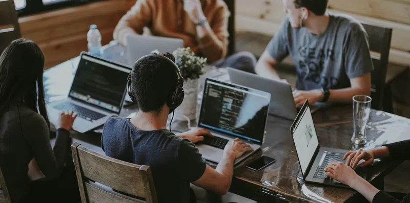 Intercâmbio de trabalho ou acadêmico: qual mais combina com você?
