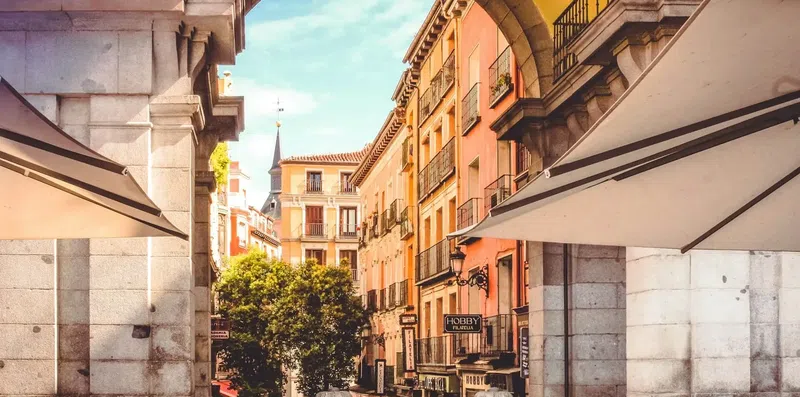 Madrid ou Barcelona para intercâmbio: qual escolher?