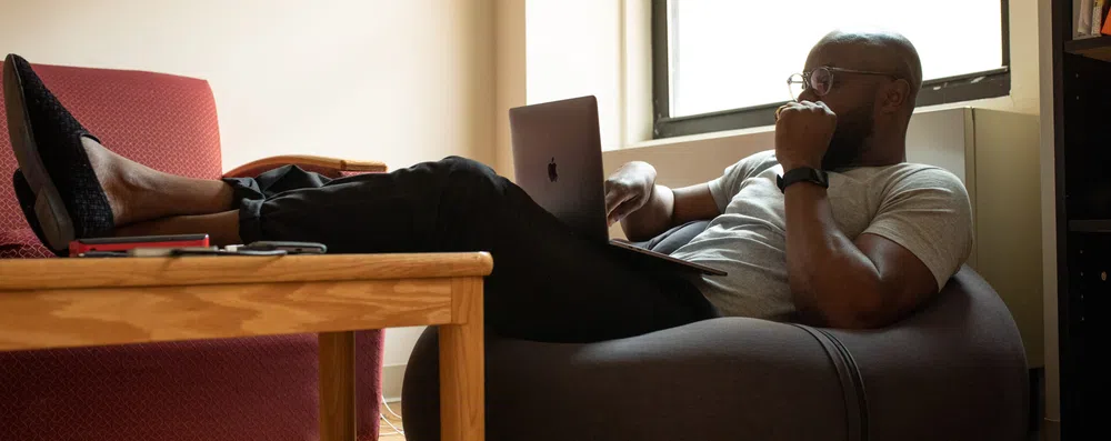 4 motivos para fazer trabalho voluntário online