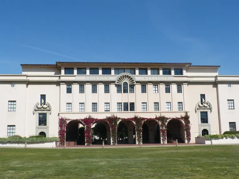 O Caltech pode ser considerada uma das melhores faculdades em Los Angeles
