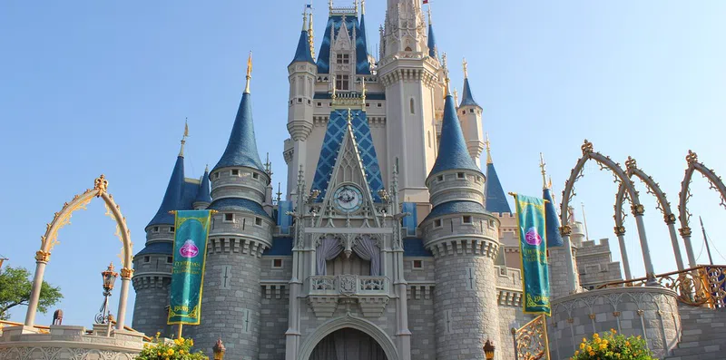 Como trabalhar na Disney em 2025: conheça o Cultural Exchange Program