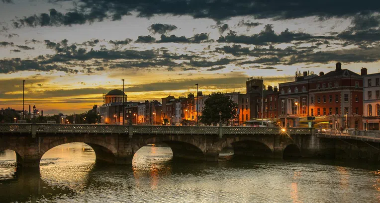 Dublin pode ser um bom lugar para brasileiros que querem trabalhar na Irlanda
