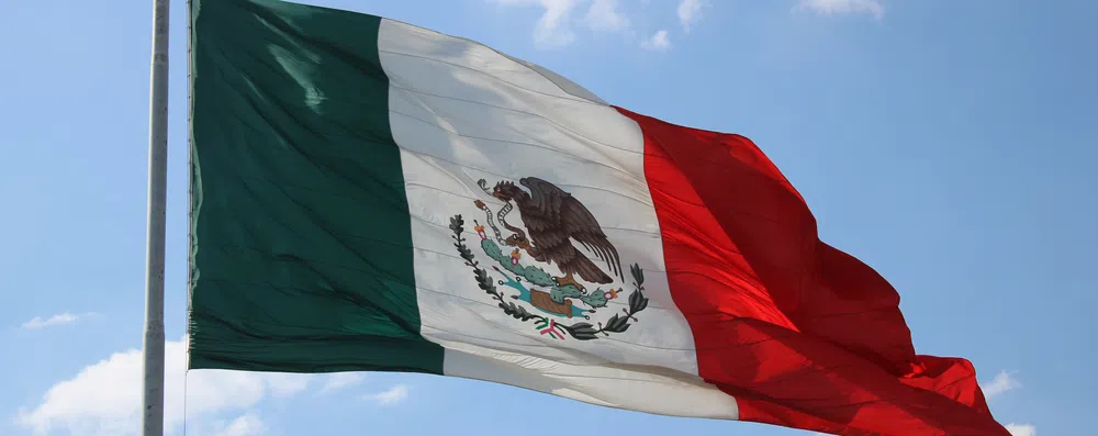 México passará a exigir visto impresso de brasileiros
