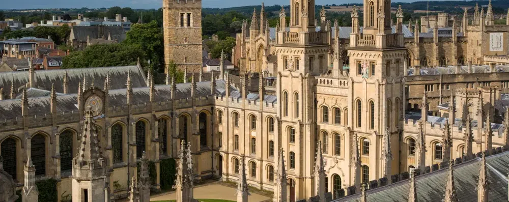 Oxford e Cambridge: qual é a melhor?