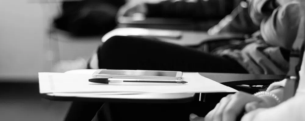Descubra as áreas com mais bolsas de estudos internacionais e como conseguir a sua