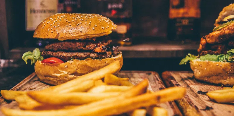 Culinária americana: 5 fatos sobre a alimentação nos EUA