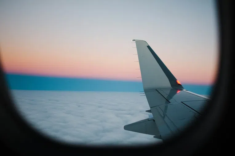 Foto janela avião
