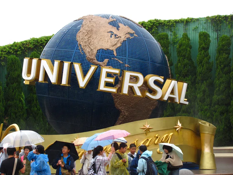 O Universal Studios Japan é um dos únicos entre os maiores parques de diversão do mundo que não tem a temática Disney