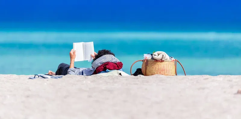 Nos diga quais são seus hobbies e te indicaremos uma extracurricular para as férias