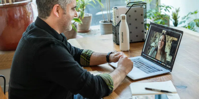 Dominando o Speaking: plataformas gratuitas para treinar conversação com nativos