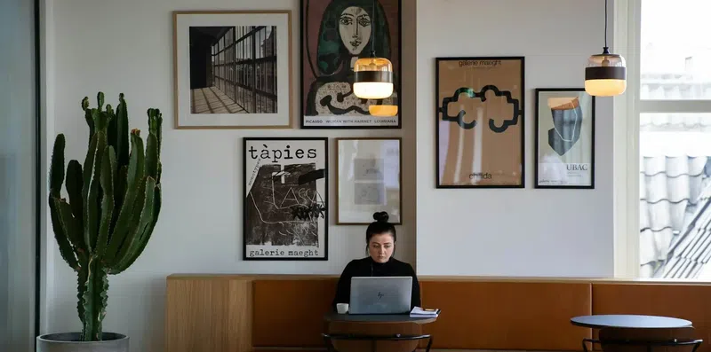 O que você precisa saber para ser freelancer no exterior