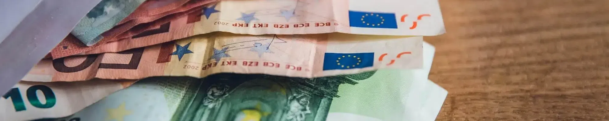 Estágio remunerado na Europa: guia IAESTE