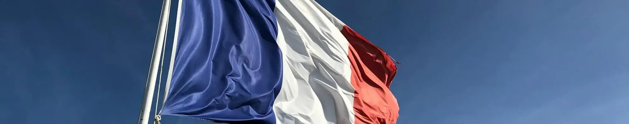Como funciona o PVT da França: visto de férias e trabalho