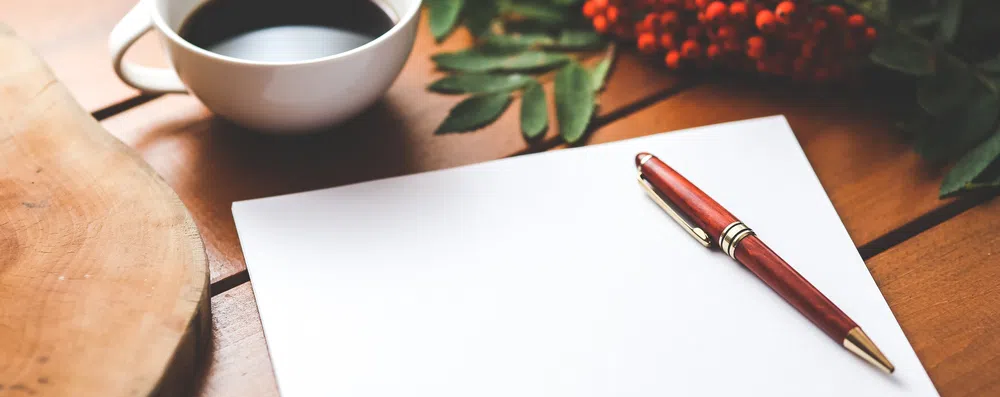 Essay: o que é e 53 tópicos para te inspirar a escrever