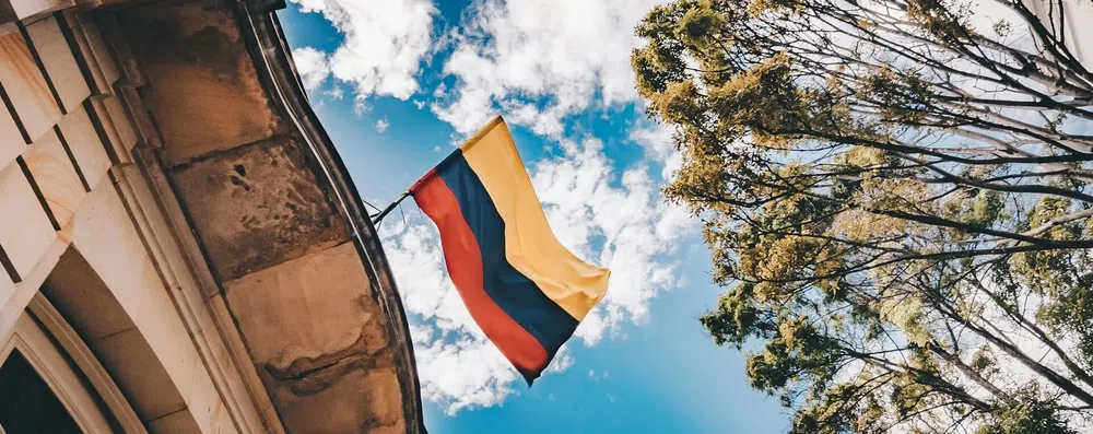 Beca Colombia 2026: mestrado gratuito na Colômbia