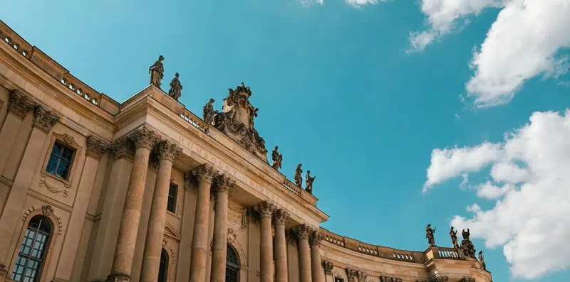 Como funcionam as bolsas de verão na Europa