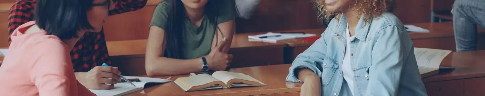 Por que o inglês da escola não prepara para fora