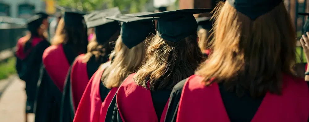 MBA gratuito? Conheça universidades no exterior que oferecem