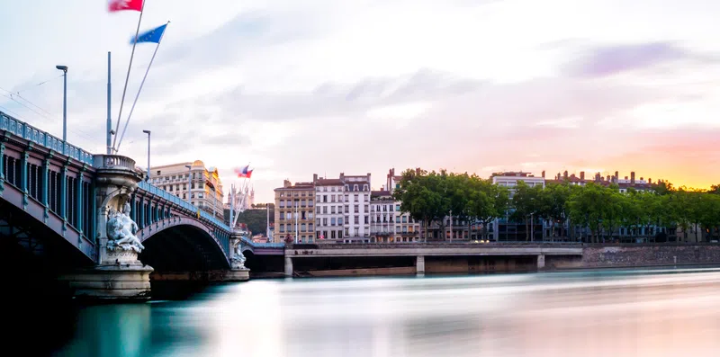 Bolsa de estudos para mestrado na França: Ampère scholarship