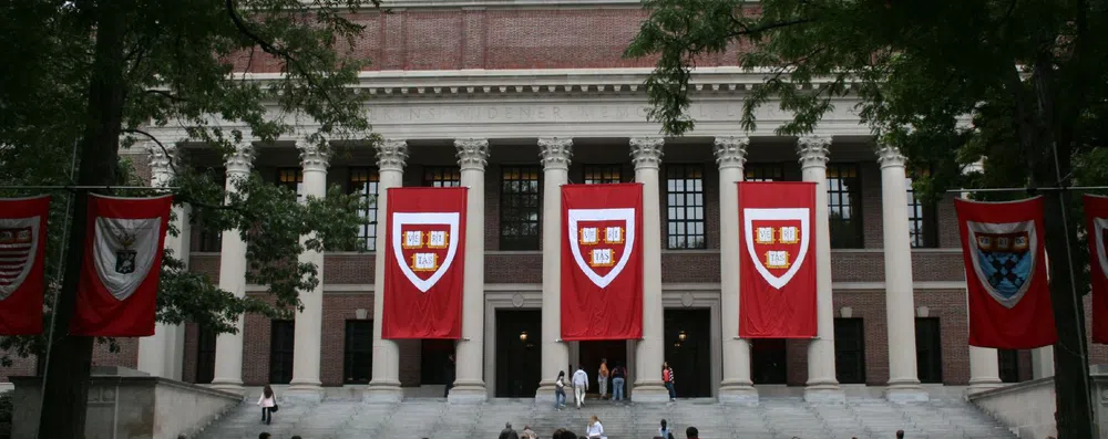 Harvardx: saiba como funciona o site de ensino online de Harvard