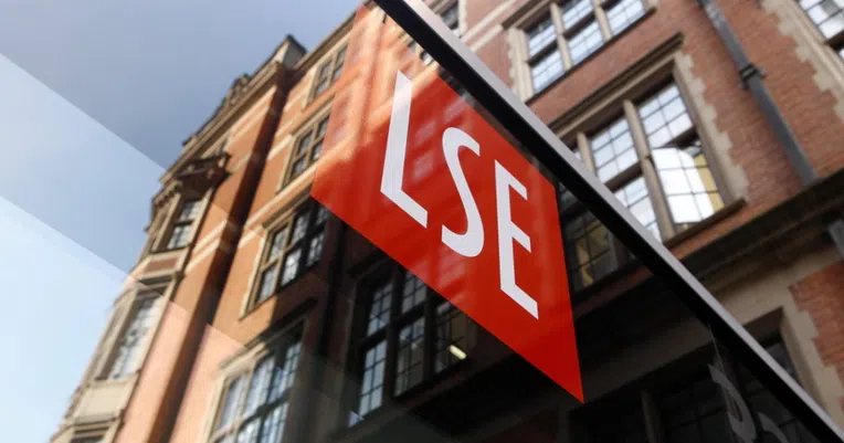 LSE é uma das melhores universidades do Reino Unido