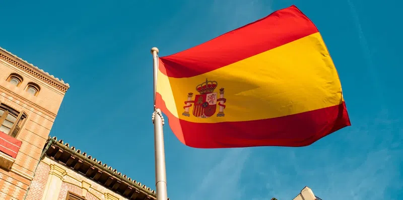 Como tirar o visto de estudante para a Espanha em 2026