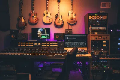Como trabalhar na indústria musical fora do Brasil