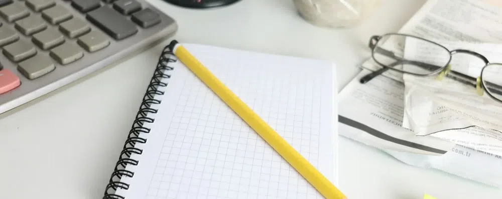 Organização financeira no início do ano para estudar fora