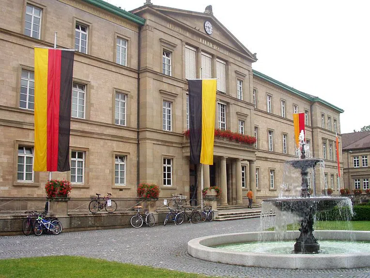 Universität-Tübingen