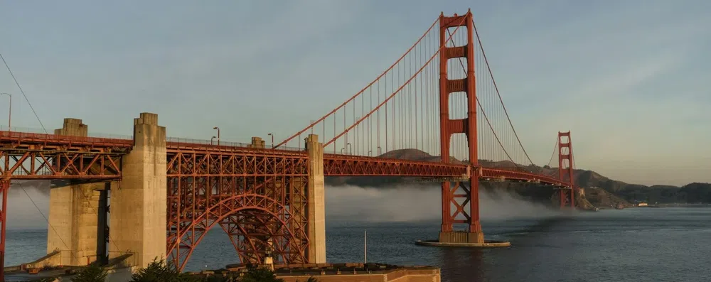 Intercâmbio nos EUA: San Francisco ou Miami — qual cidade é o destino perfeito para você?