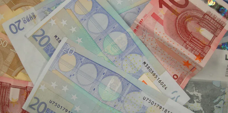 Como abrir uma conta bancária na Espanha?