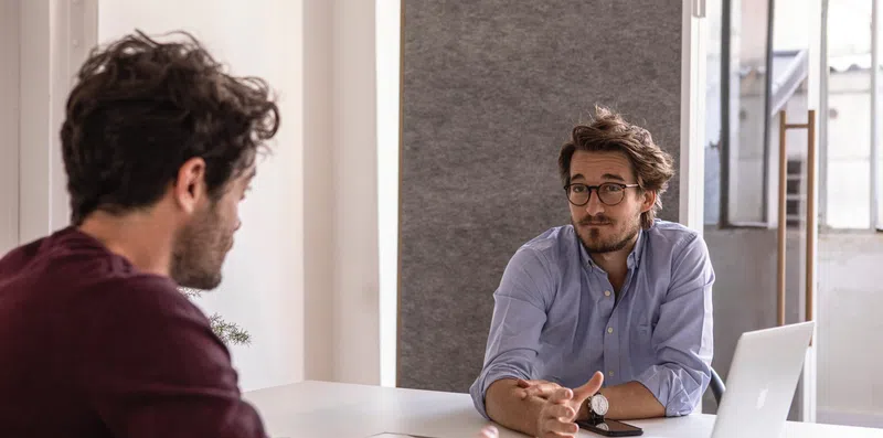 6 coisas para não fazer durante uma entrevista de estágio