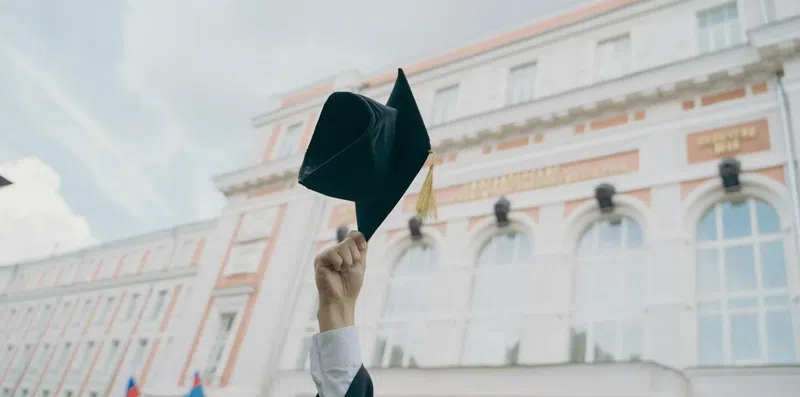 #ResumoDaAula 377: Pós-graduação com bolsa no exterior