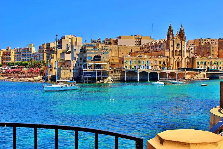 Malta é um dos lugares mais baratos para fazer intercâmbio