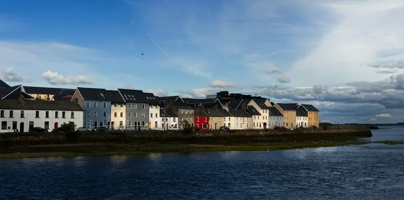 Trabalhar na Irlanda: guia para brasileiros