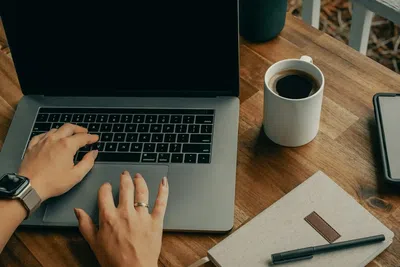 Como usar IA para encontrar bolsas de intercâmbio